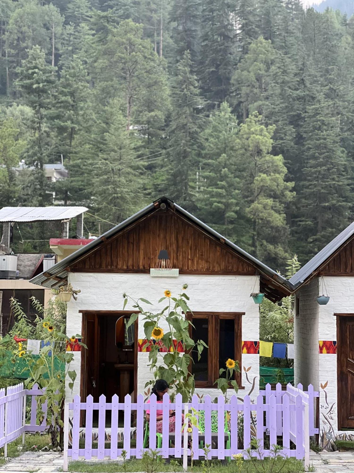 Himtrek Stay Kasol Exterior photo
