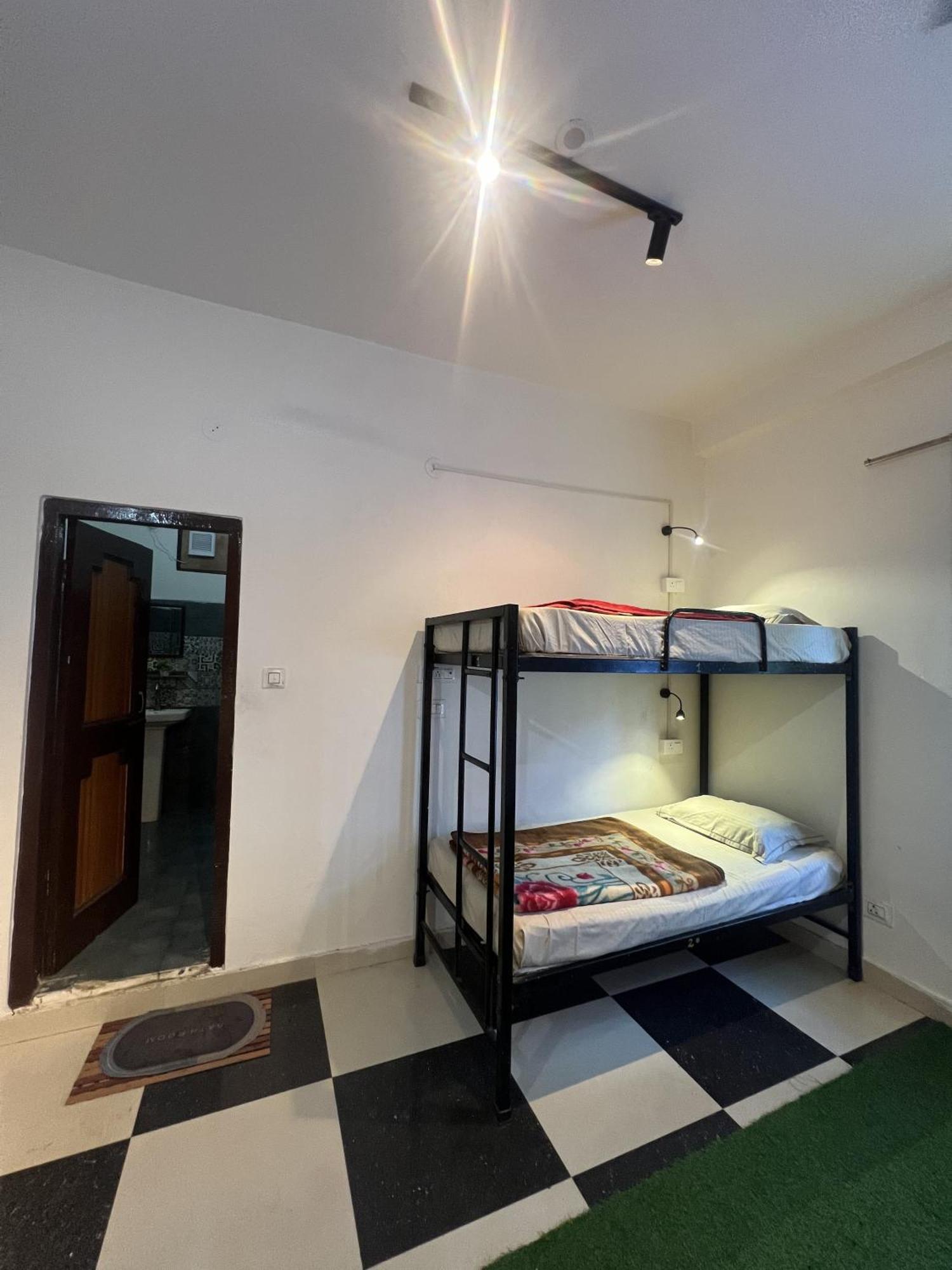 Himtrek Stay Kasol Exterior photo